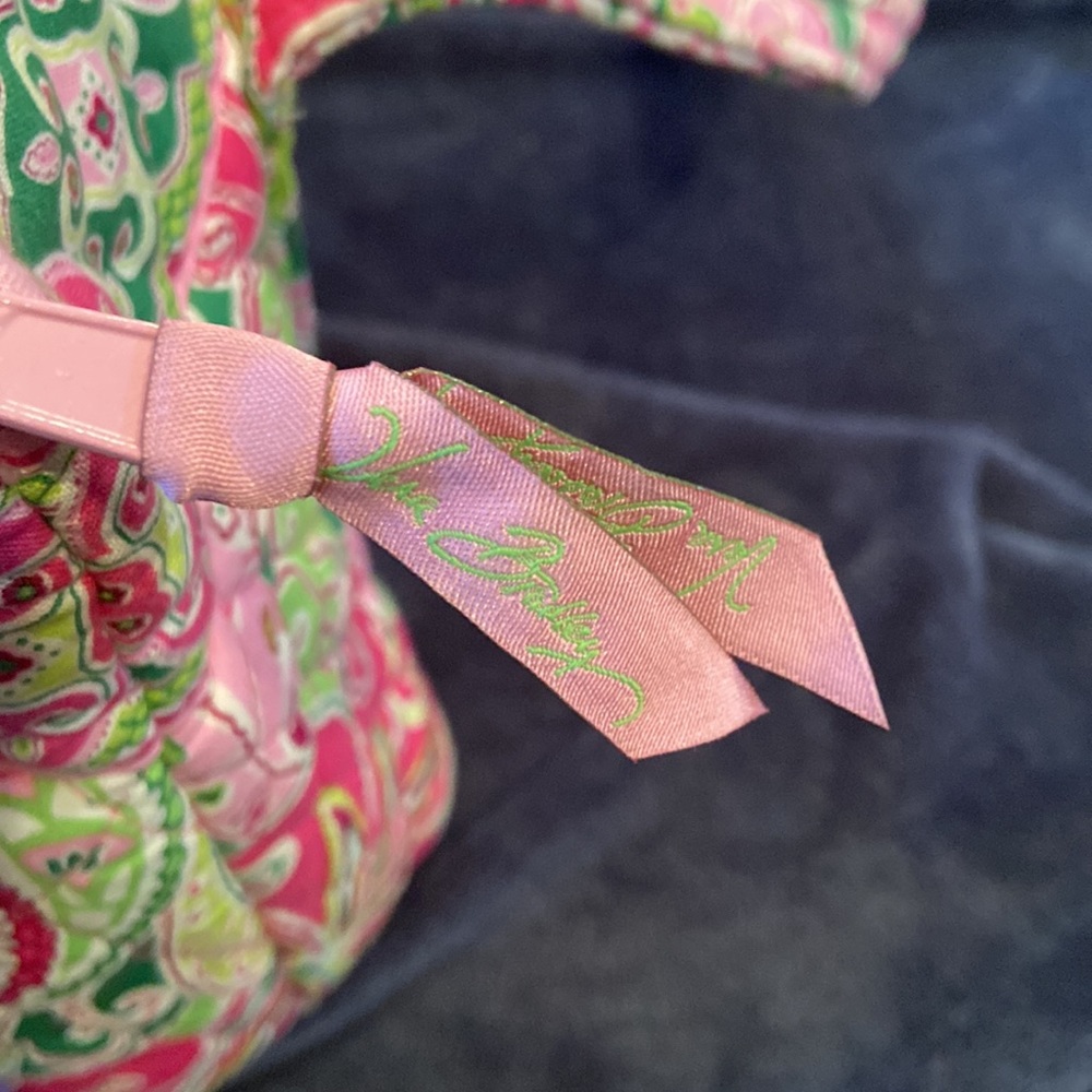 Vera Bradley Purse in Pinwheel Pink Pattern - Picture 10 of 10